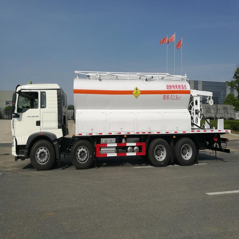 15T Emulsion Explosive Charging Truck suppliers